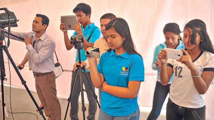 Convocan a periodistas adolescentes a escribir sobre la pandemia del COVID-19