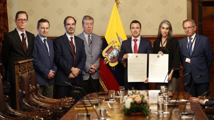 Presidente de Ecuador Daniel Noboa firmó las declaraciones de Chapultepec y de Salta