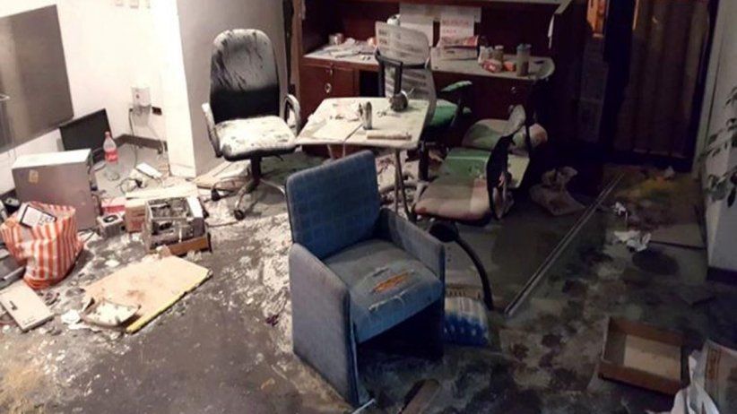Argentina: IAPA calls for investigation into damage done to offices of newspaper, radio station