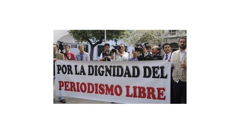 Ecuador: IAPA protests persecution of media 