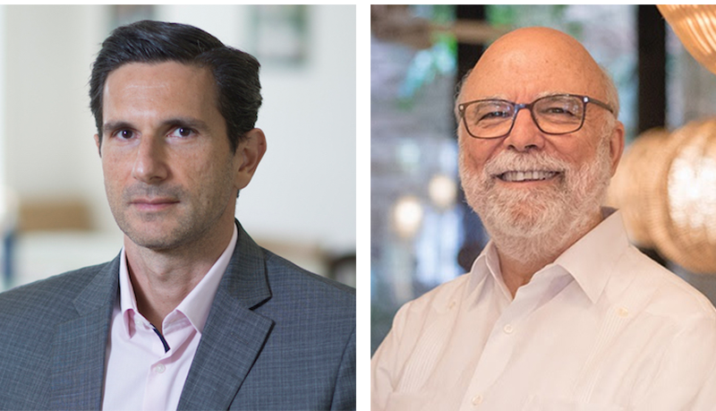 Left, Frederic Kachar, CEO of Editora Globo, Executive of the Year, and Rosental Alves, founder and director of the Knight Center for Journalism in the Americas, recipient of the Great Friend of the Press Award.
