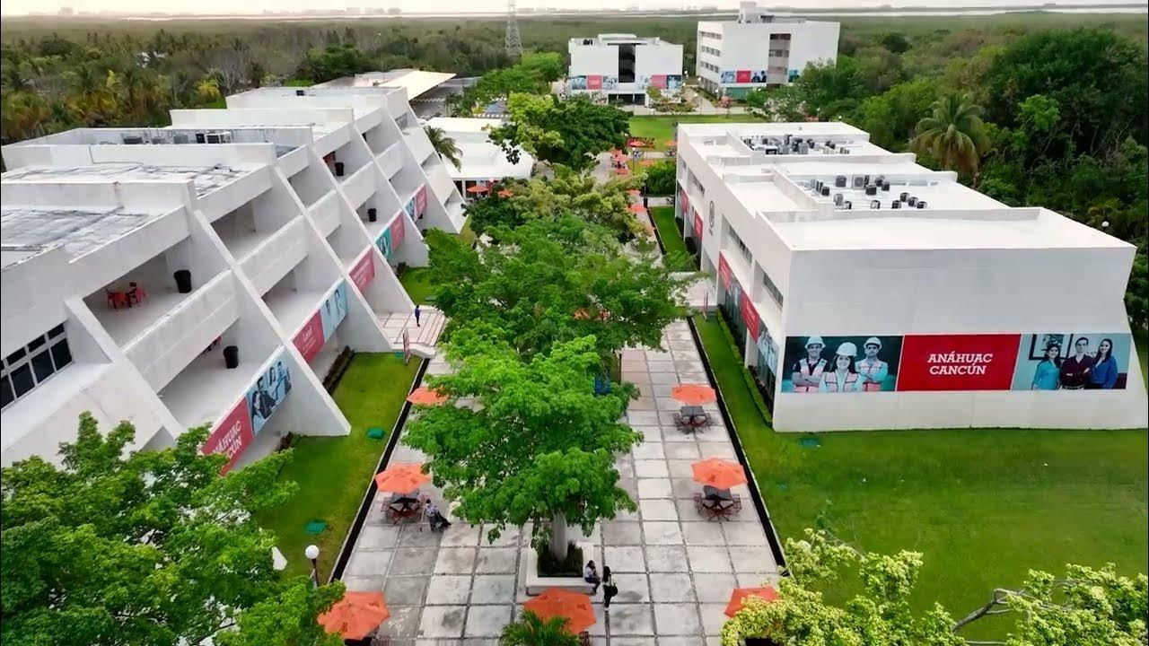 Una vista del recinto internacional de la Universidad Anáhuac Cancún en Yucatán, México.