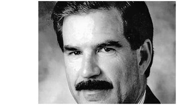 Earl Maucker (2007-2008) Sun-Sentinel, Fort Lauderdale