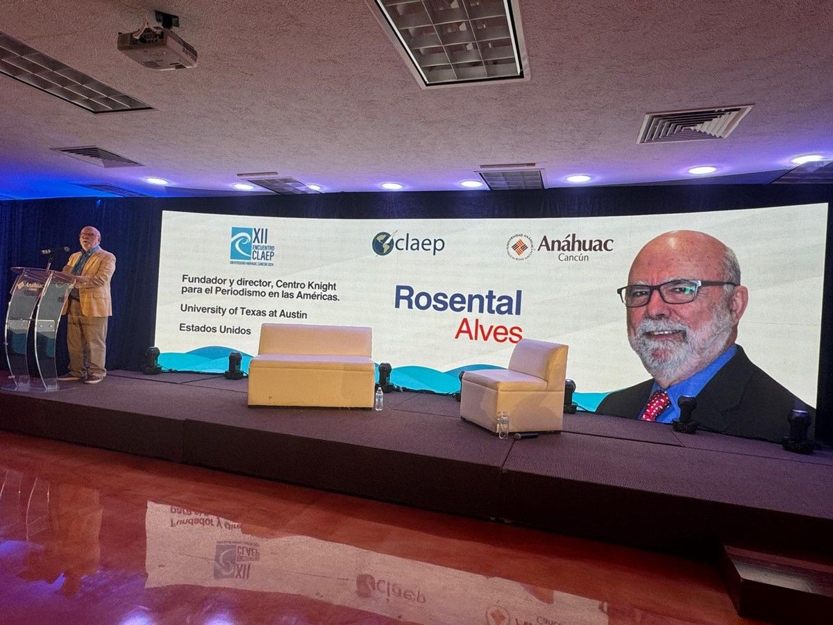 Presentación de Rosental Alves.