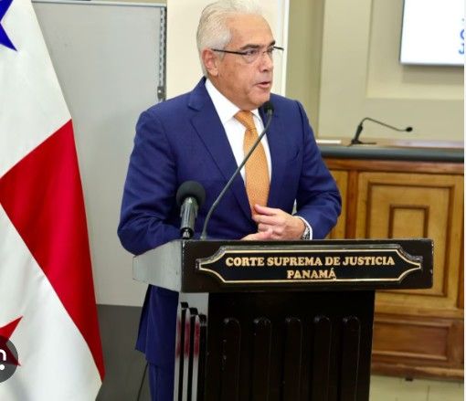 Presidente de la SIP, José Roberto Dutriz, la semana pasada en Panamá.