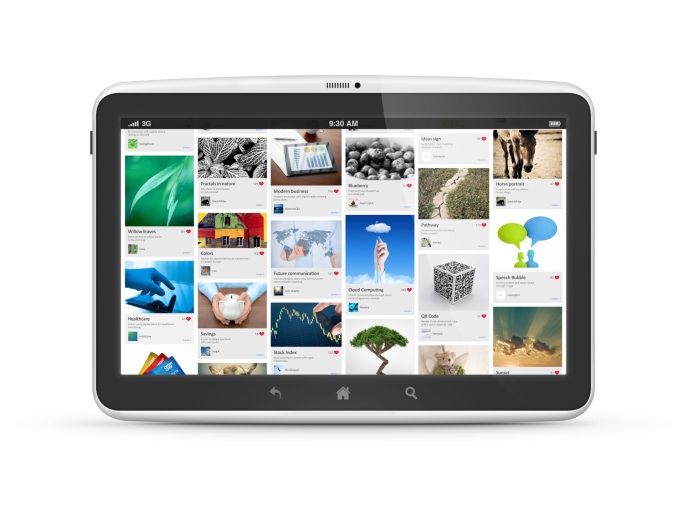 Digital tablet with social media web interface