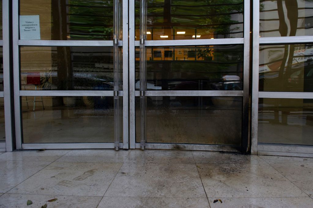 Entrada Clarín. Foto Maxi Failla.
