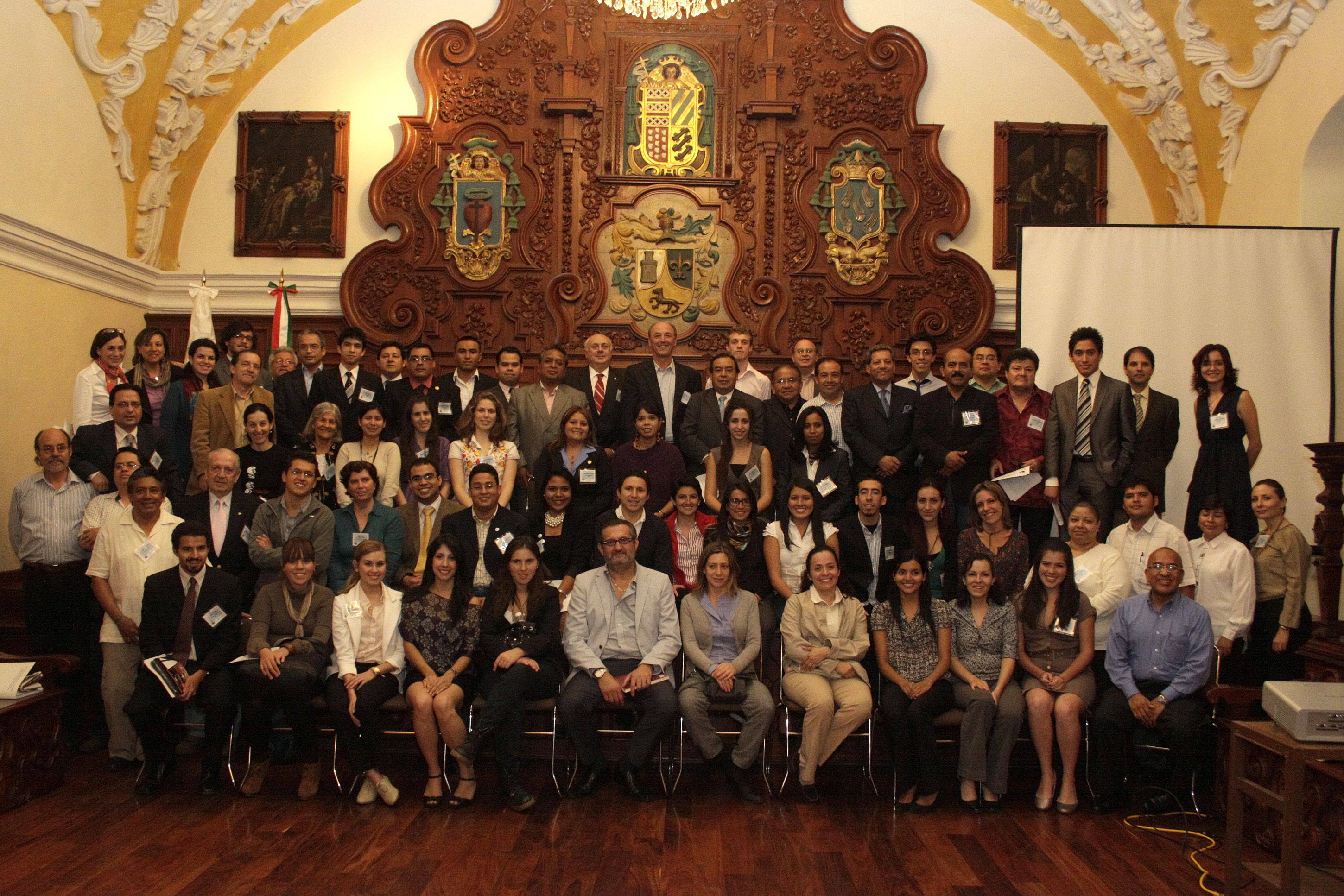 Puebla, México 26/Agosto/2011.- Cumbre SIP - Fundalex.Axel Arroyo/Síntesis